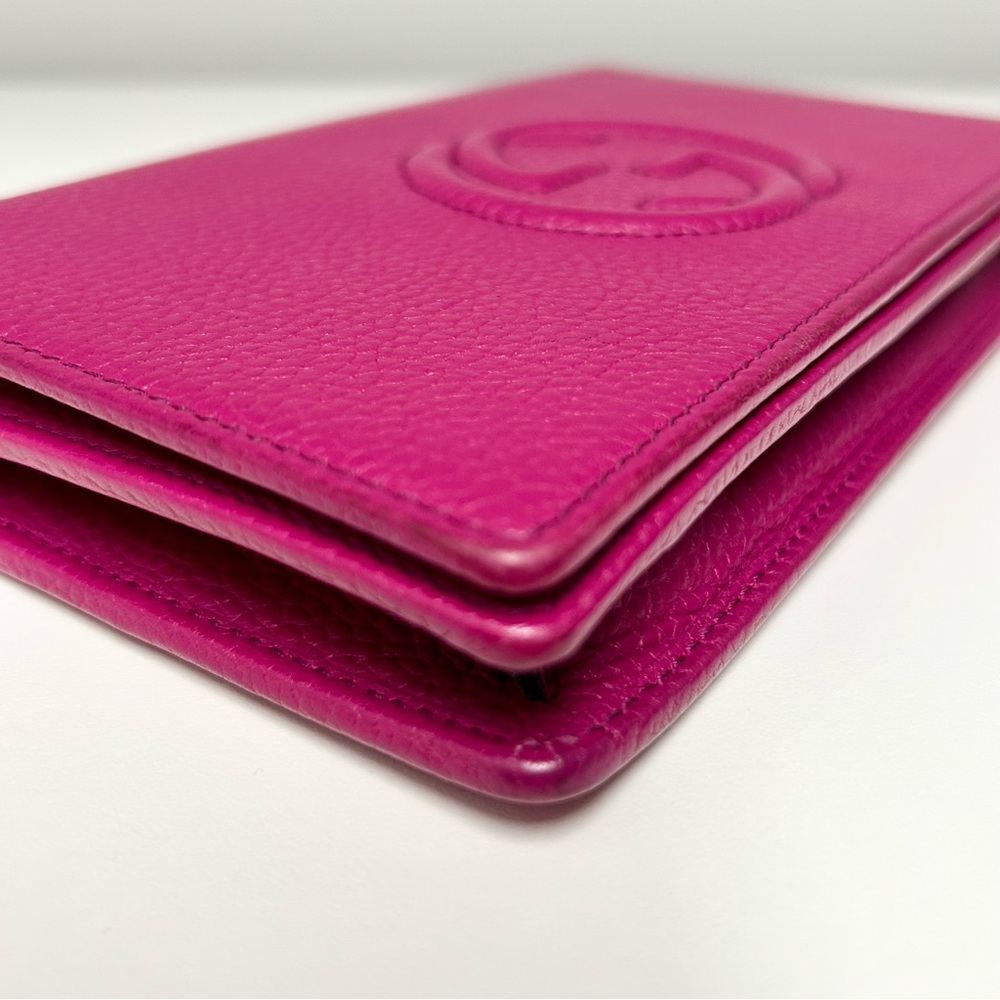 GUCCI Mini Soho Pebbled Leather Wallet On Chain Crossbody Bag Magenta Hot Pink - Picture 13 of 16